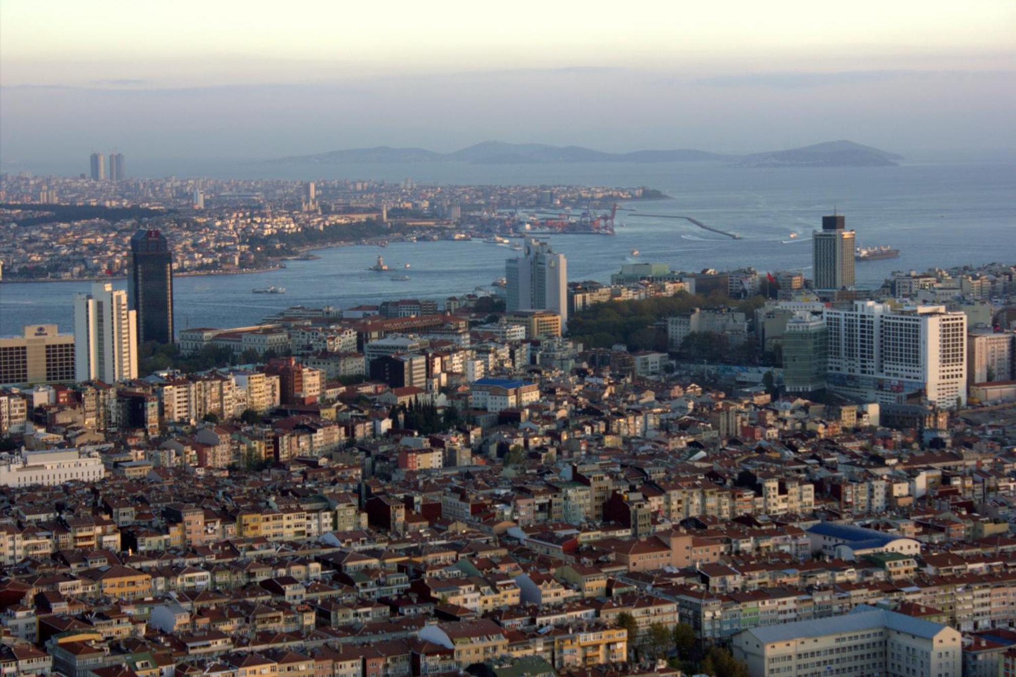 Fraser Place Anthill Estambul Exterior foto Aerial view of Adana