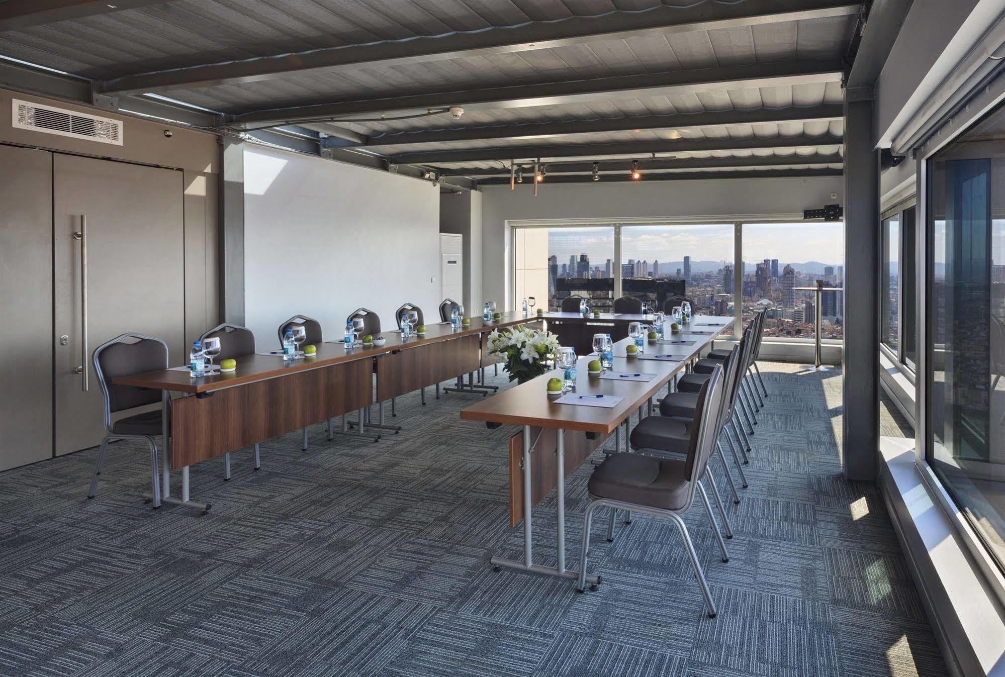 Fraser Place Anthill Estambul Exterior foto The 30th floor meeting room